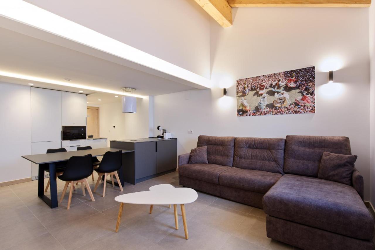 Tuapartamento - Lindapamplona Apartment Екстериор снимка
